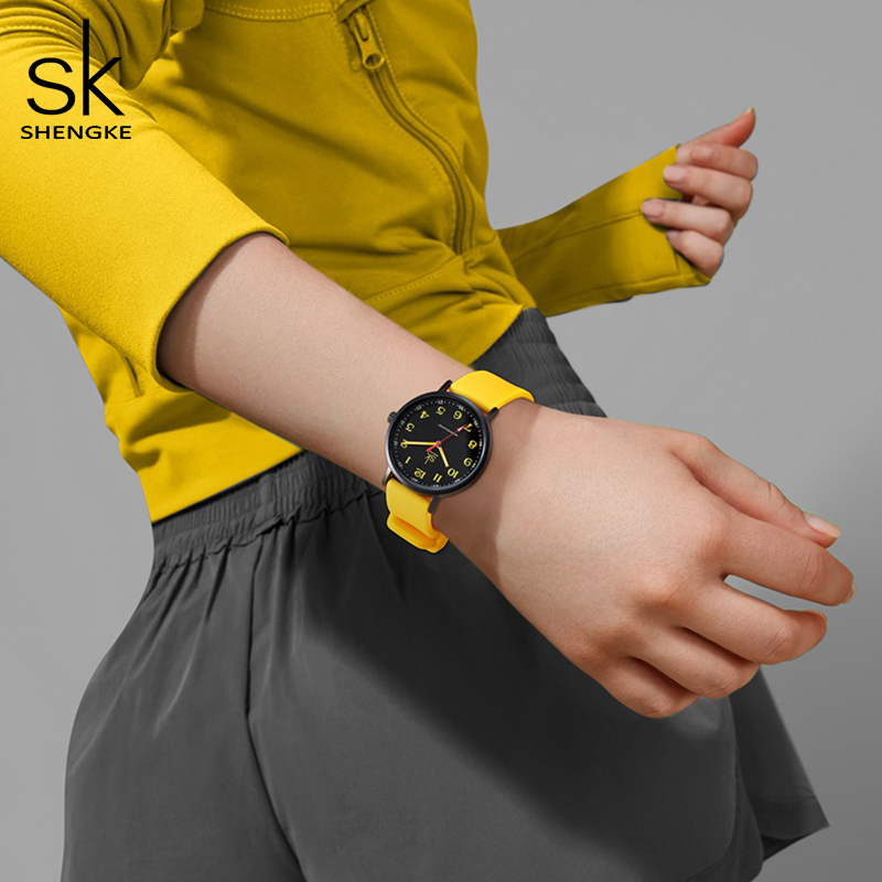 SHENGKE Women Fashion Silicone – Sport Loop Strap recenzja i cena