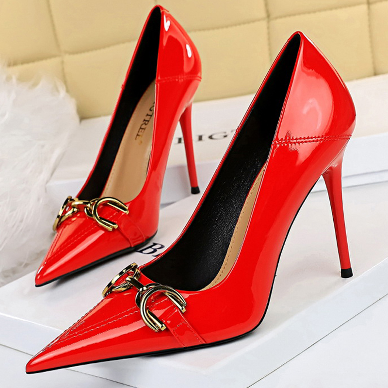 Luxury Women Pumps Metal Belt  – Leather Classic Strap recenzja i cena